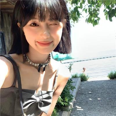 未婚妻子 封面